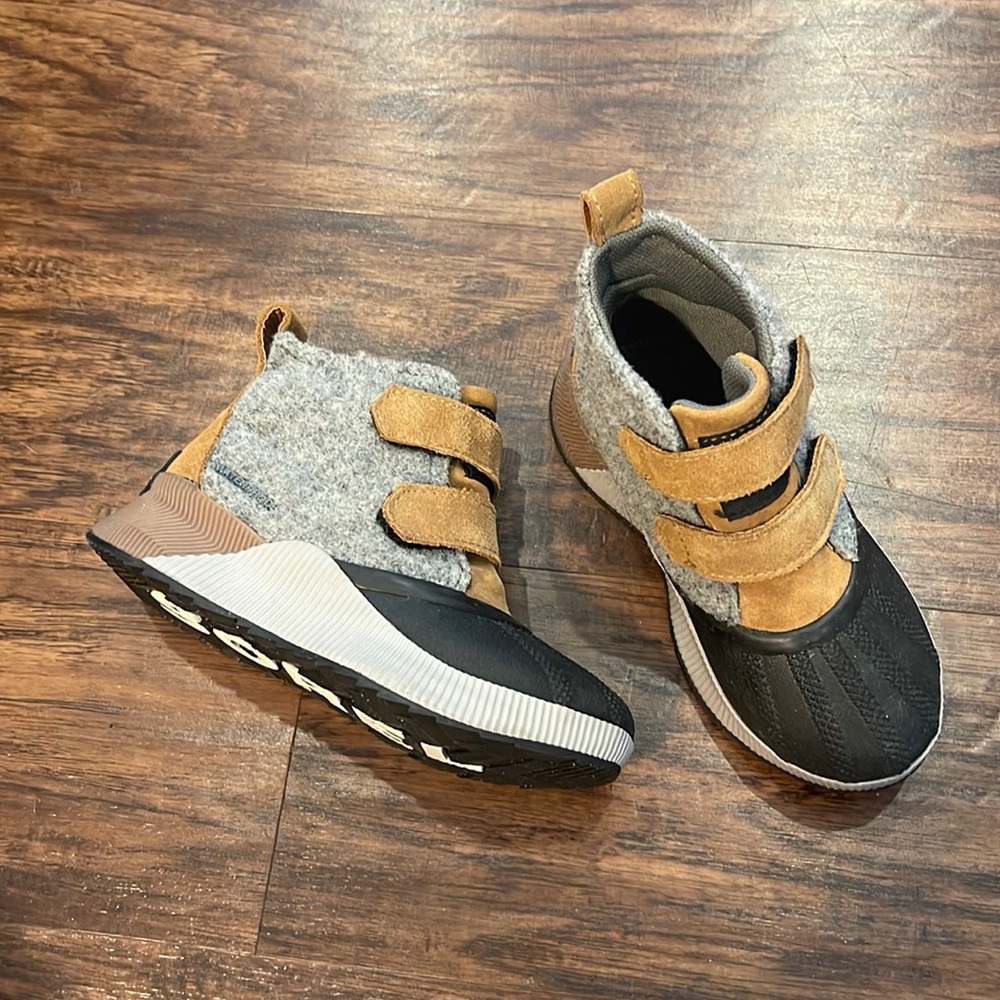 Kids sorel